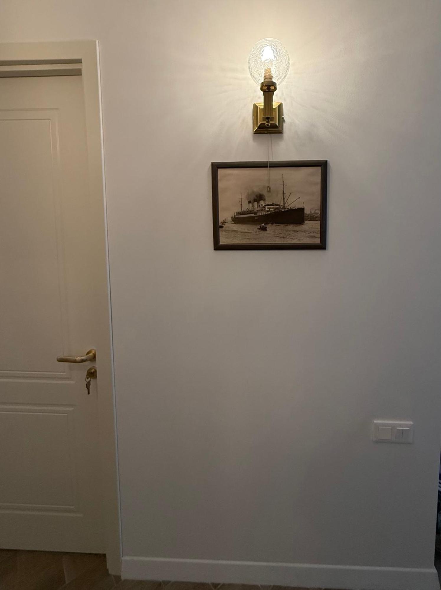 Tamuna'S Cozy Apartment バトゥーミ エクステリア 写真